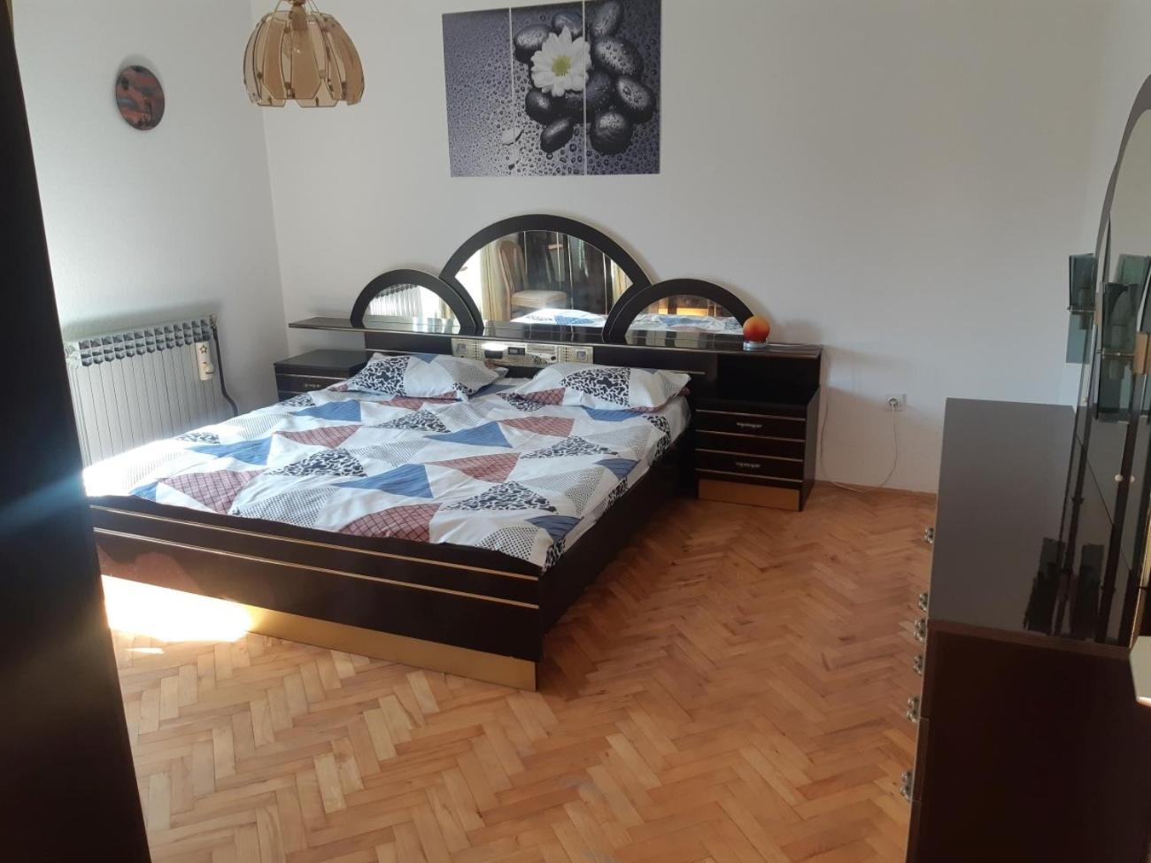 Apartment Marija Pula Exterior photo