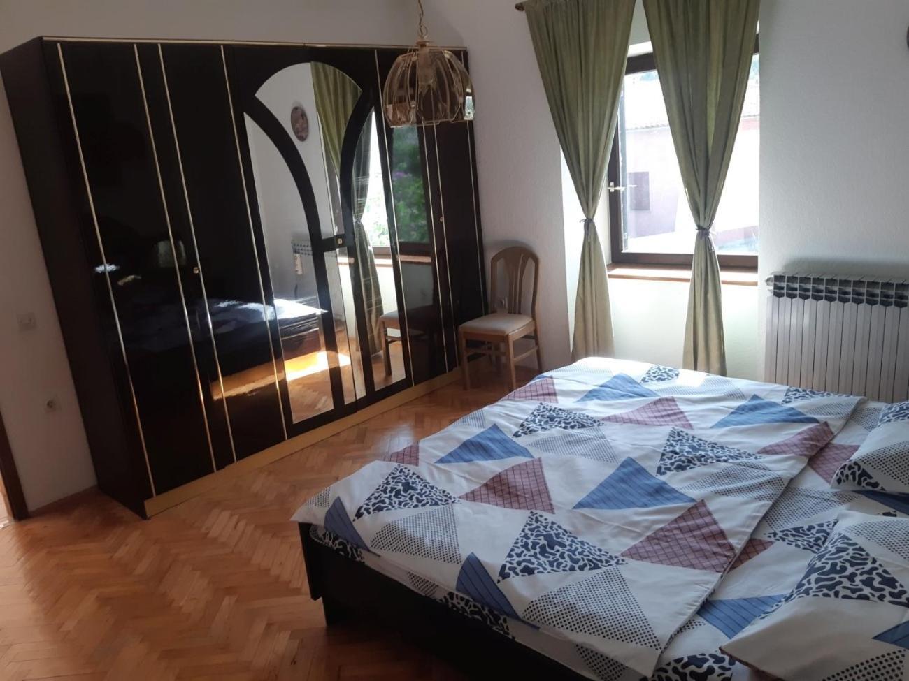 Apartment Marija Pula Exterior photo